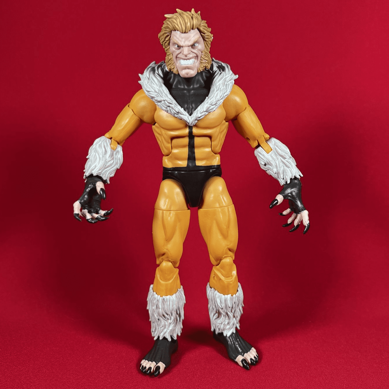Sabertooth Figure Marvel Legends Bonebreaker Wave Sabertooth - Complete Loose Action Figure