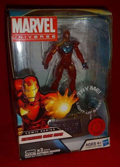 Marvel Universe: Exclusive Comic Series with Light-Up Base Extremis Iron Man