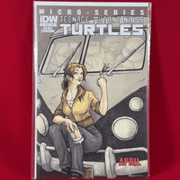 Teenage Mutant Ninja Turtles: Micro Series #7 April - Cover A
