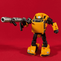 Transformers Generations Netflix War For Cybertron: Bumblebee - Deluxe Class - Loose Figure