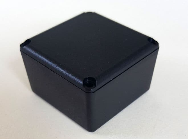 ABS Small Project Box: 33mm x 33mm x 22mm (MDRX2KDS05)