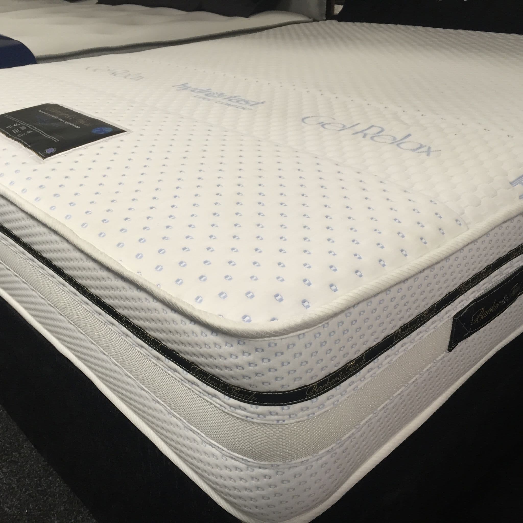 Barker and Finch Relax iGel 1500 Pocket Sprung Double 4ft6 Mattress