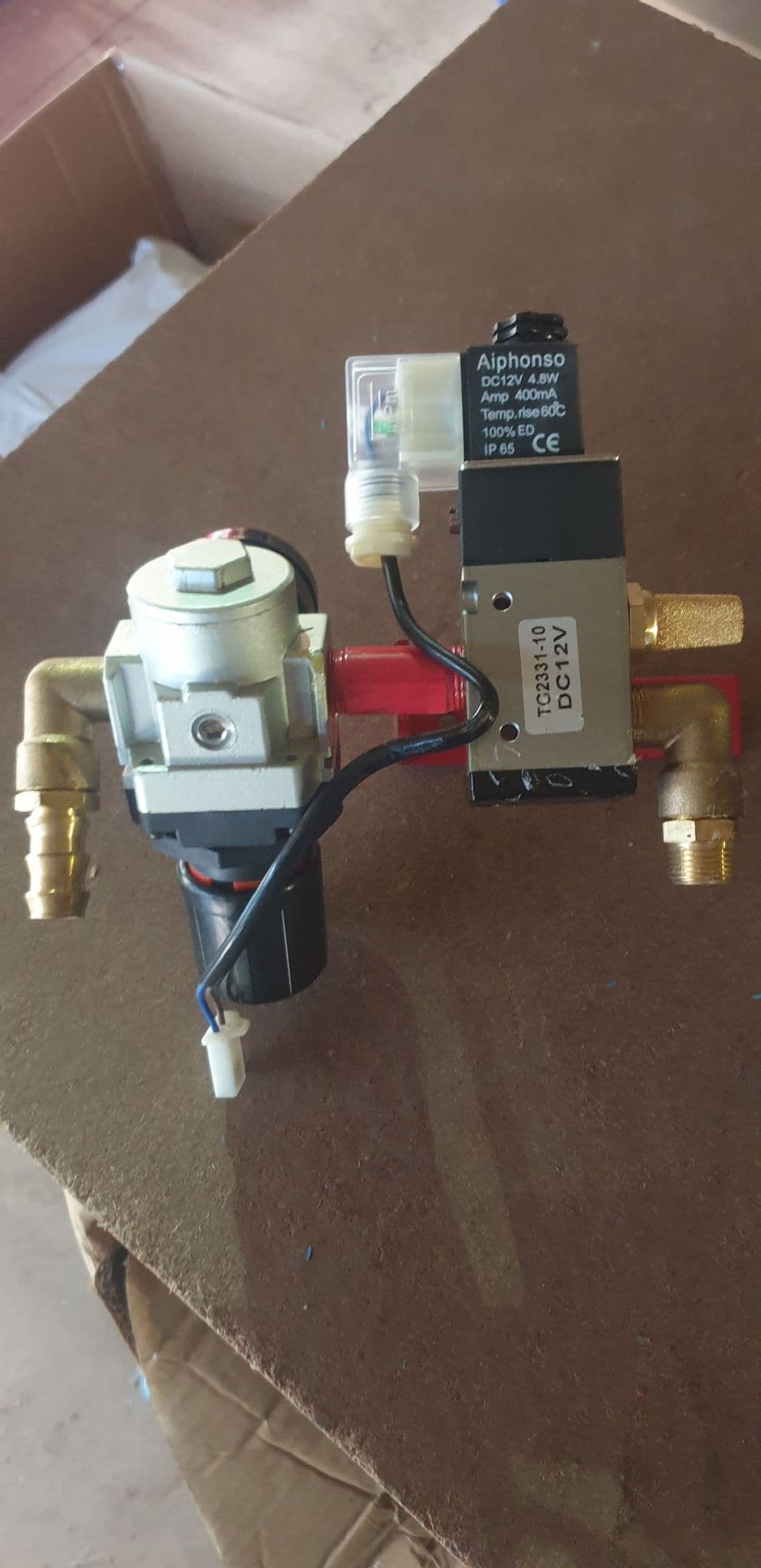 Air Regulator with Bracket Gauge and Electro Valve