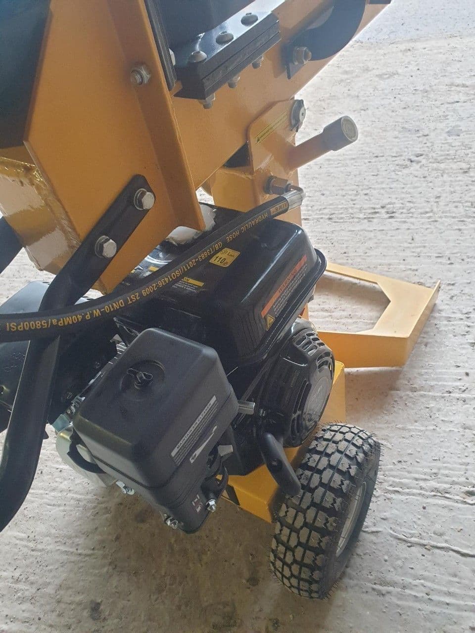 Petrol Engine Vertical 12T Log Splitter