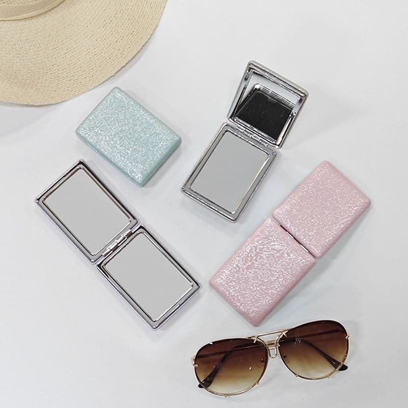 AA5616 4 STYLES - 12 DISPLAY BOX @ £1.25 EACH