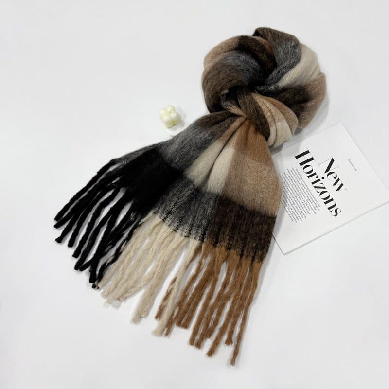 BL1655 BLACK-BEIGE SINGLES @ £4.95