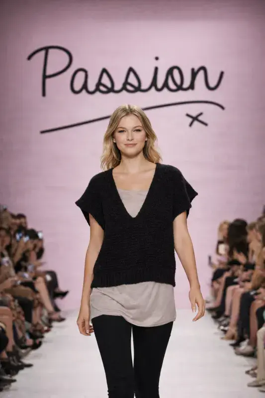 DKL2034 - 5 COLOURS @ £5