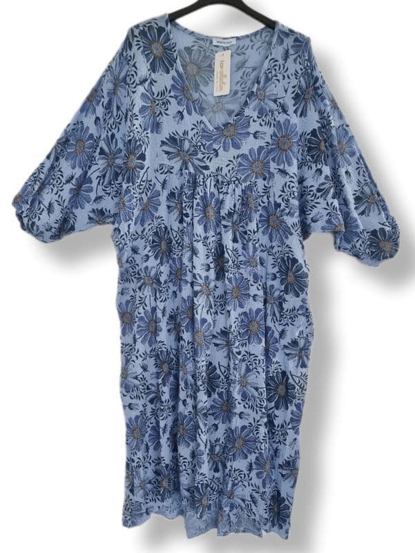 DKL2046 Blue Floral