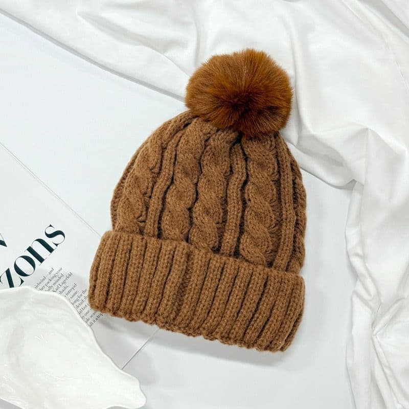 HH2372 BROWN POM POM - SINGLES