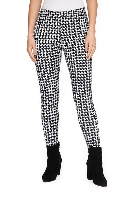JR05112102 Houndstooth @ £1.50 each S M L
