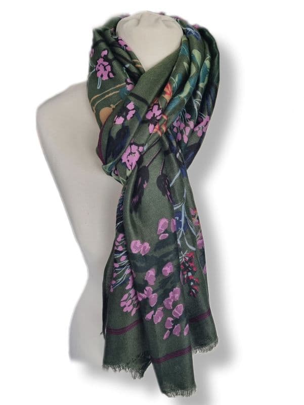 LP3597 3 ASST @ £4.95