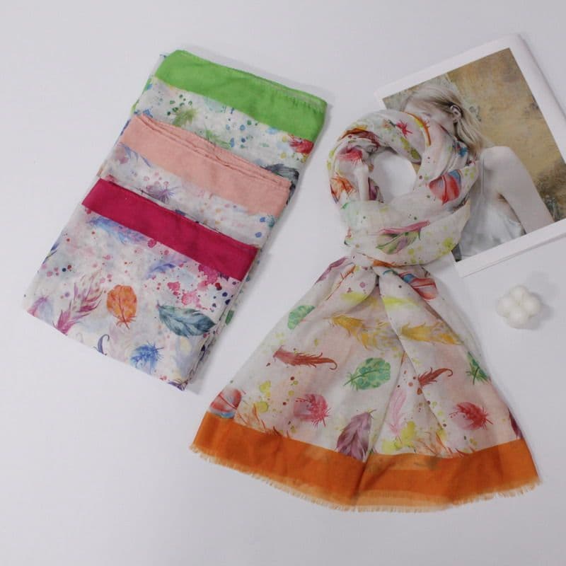 LP3740 4 ASST @ £3.75