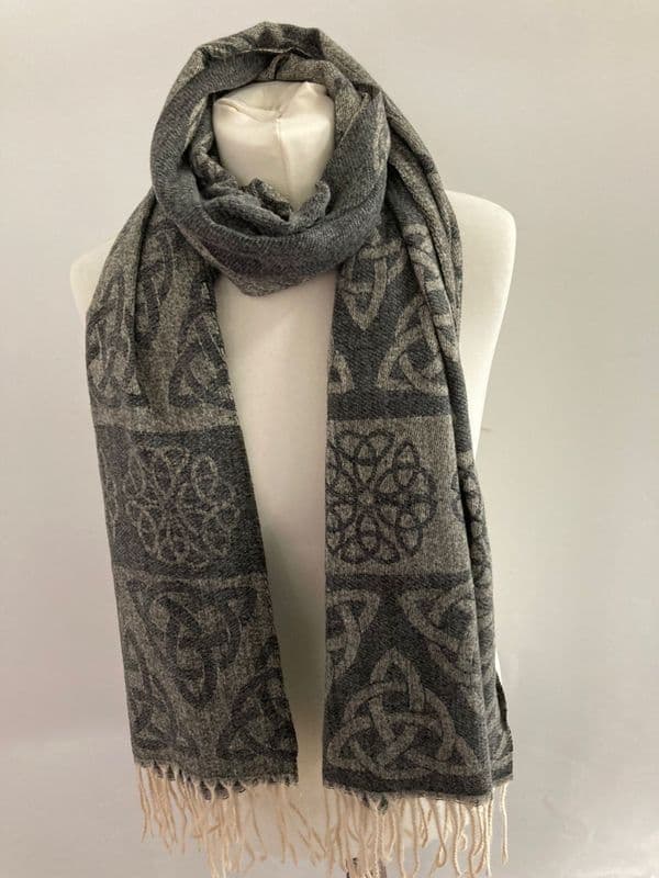 PM4813B CELTIC SCARF - BLACK-BEIGE - SINGLES @ £3.95