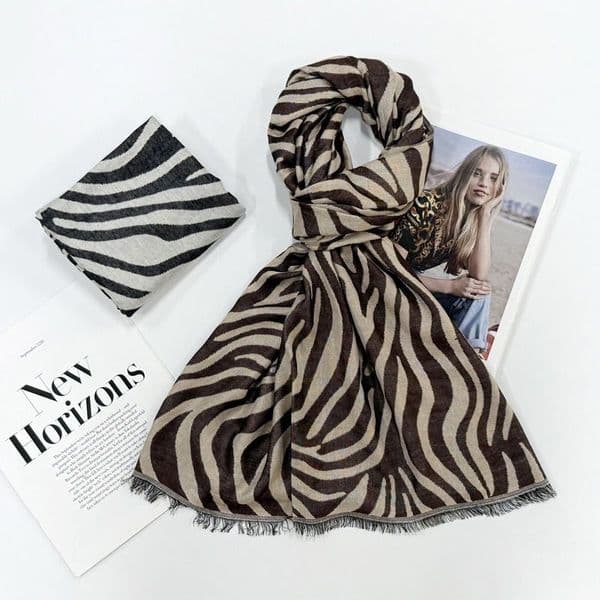 PM4960 -  2 ASST @ £4.95