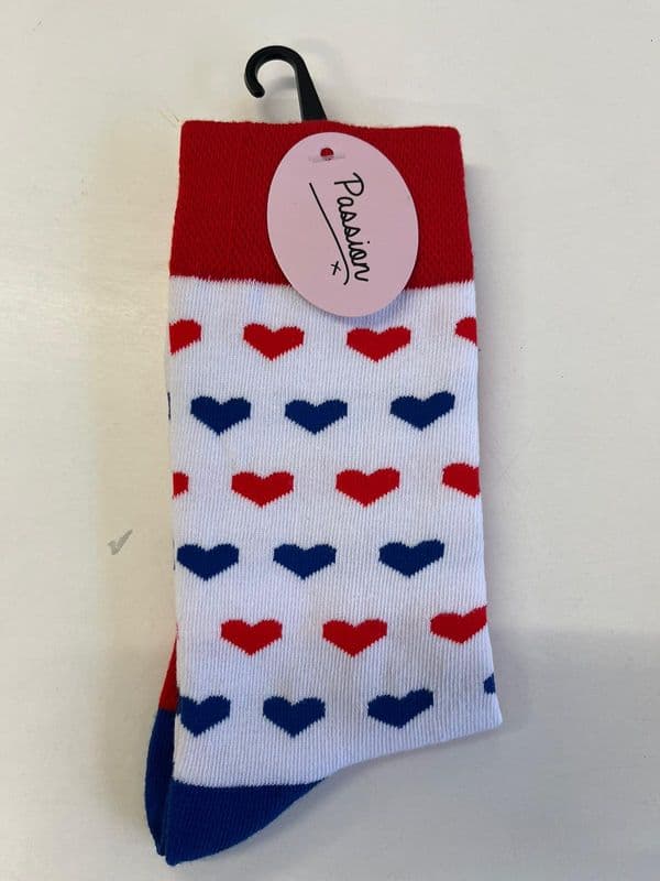 SK112  MULTI HEART 12 @ £1.25