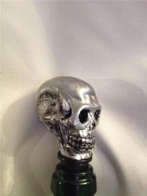 Gothic Silver Coloured Skull Novelty Wine Bottle Stopper, Gift Boxed Wine Saver