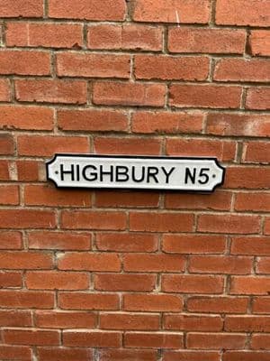 HIGHBURY N5 Vintage Style Football London Road Street Sign SOLID METAL