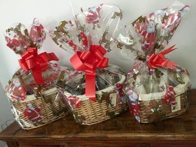 Make Your Own SANTA Hamper Kit 3 Sizes Oval Basket Bow & Cellophane Xmas Gift Small Medium Large