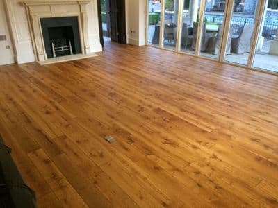 Kit, Prepare Faxe Universal Lye, Oil finish Woca white Master Colour Oil DC007 and  DC036