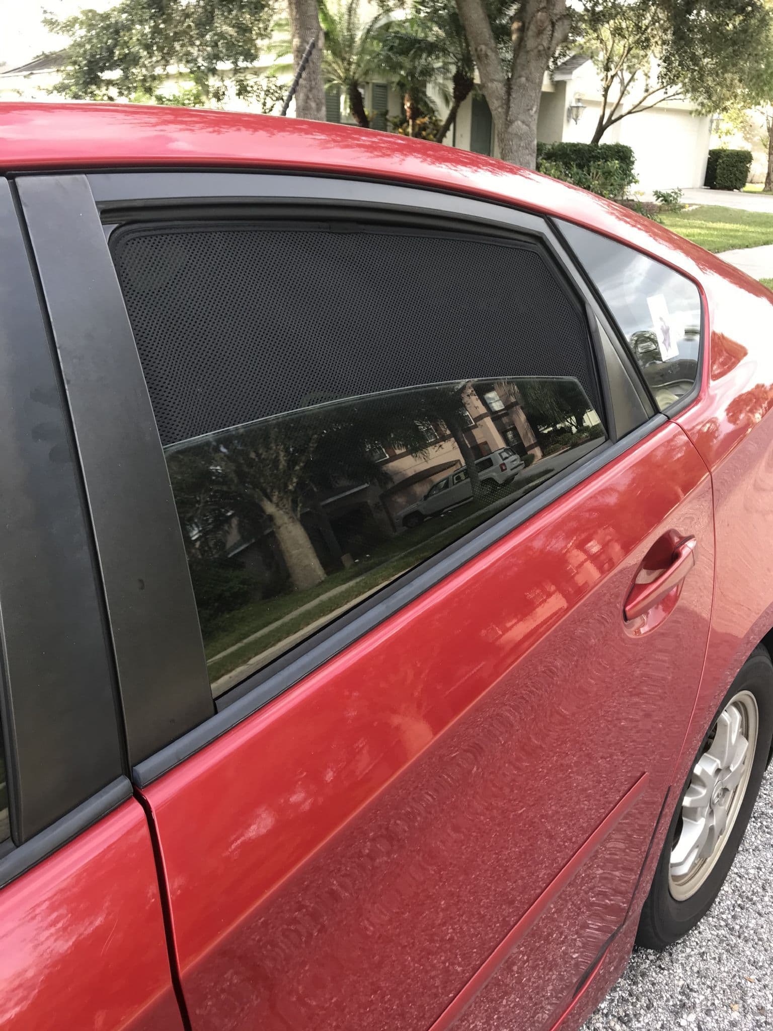 Toyota Prius 5 Door Rear Car Sun Shades - Custom Fit Window Sun Shades ...