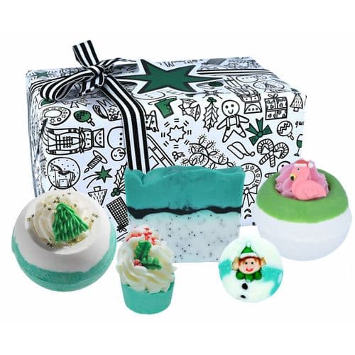 Bomb Cosmetics Luxury Bath & Soap Christmas A WHITE CHRISTMAS Gift Packs Sets
