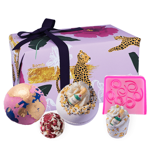 Bomb Cosmetics Luxury Bath & Soap Christmas WILD AT HEART Gift Packs Sets