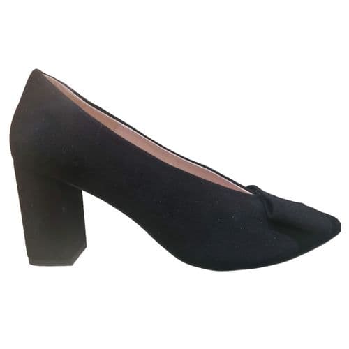 Emis 8492 Suede Court Shoe
