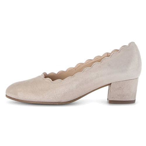 Gabor 82.221 Wide Fit Court