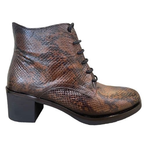 Jose Saenz 5761 Boot