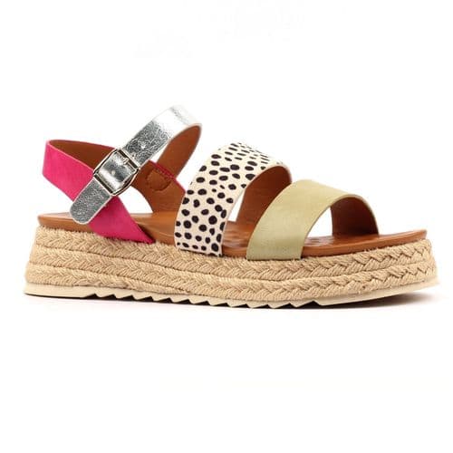 Lunar JLH493 Summer Sandal
