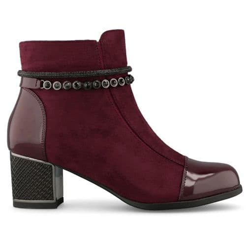 Redz 1901 Boot