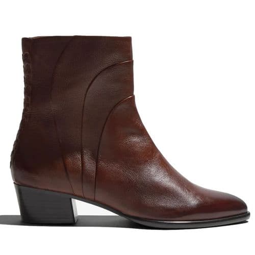Regarde le Ciel LORI-01 Boot