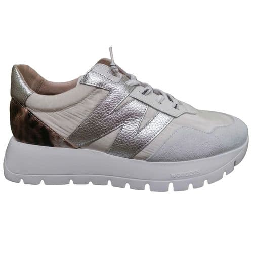 Wonders A24100 Trainer
