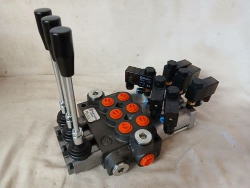3 Lever Valve For Tilt Slide Recovery Truck  All Levers Fitted With Pneumatic/24v Solenoid Controls