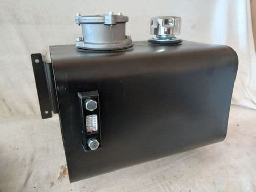 R3 - 20 Litre Steel Chassis Mount Hydraulic Oil Tank