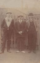1900s Old Gangsters Type Group With Amazing Scarf Old Postcard