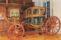 Bologne Coupe De La Familie Tanari Compiegne Car Postcard