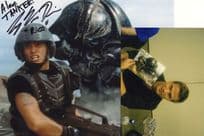 Casper Van Dien Starship Troopers 10x8 Hand Signed & COA 2x Photo s