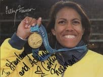 Cathy Catherine Freeman Aboriginal Olympic Champion Hand Signed Photo