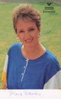 Diana Davies Emmerdale Hand Signed Cast Card Photo