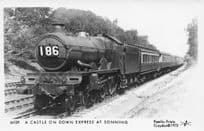 Down Express 186 Castle Train at Sonning Pamlin Prints Railway RPC Postcard