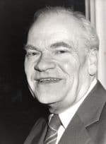 Harold Fielding Barnum Singing In The Rain with Tommy Steele 1983 Press Photo