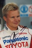Heikki Kovalainen Renault F1 Grand Prix Large Hand Signed Photo