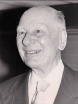 John Gielgud at 79 Years Old Ages Of Man 8x6 Vintage Press Photo