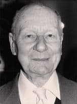 John Gielgud at 80 Years Old Hamlet Play 8x6 London Press Photo