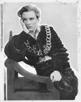 John Gielgud in Theatreworld 1934 TV Times Large Press Photo