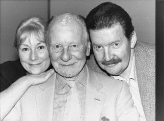 John Gielgud Rosemary Harris Ray McAnally Play 9x7 Press Photo