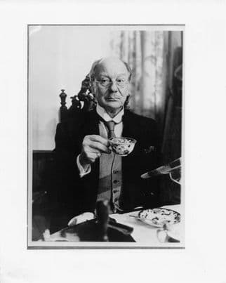 John Gielgud Savouring Posh Breakfast Cup Of Tea Large 9x7 Press Photo