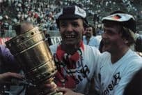 Karl Heinz Korbel Frankfurt Germany Cup Football Hand Signed Photo