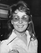 Lulu Amazing Wild Fashion Sunglasses Airport 1971 Press Photo